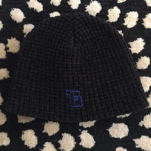 Burton lined beanie NWOT black